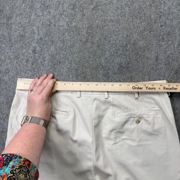 Peter Millar Salem Performance Golf Shorts Men 38 Beige 9" Crown Sport b098 - Picture 13 of 16